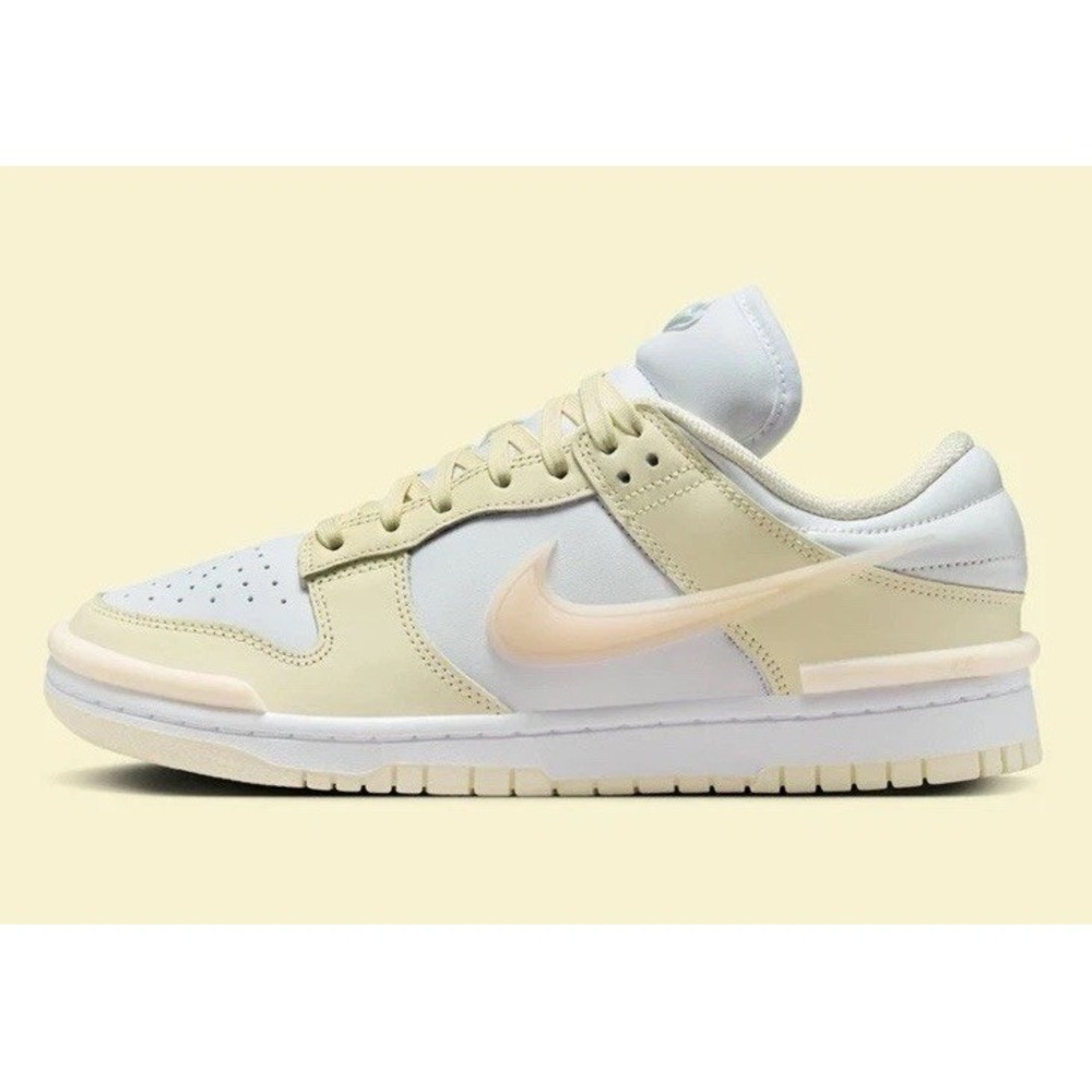 Women's 11.5 Nike Dunk Low Twist Coconut Milk Guava Ice DZ2794-104 Men's 10 NIB
